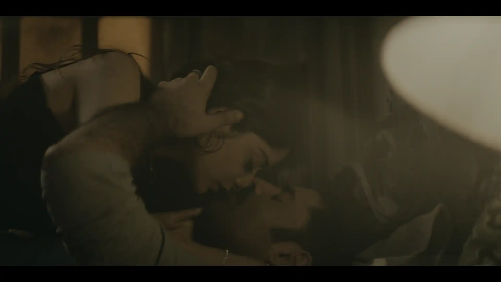 Tanya Maniktala Hot sex scenes with sikandar from Tooth pari thumbnail